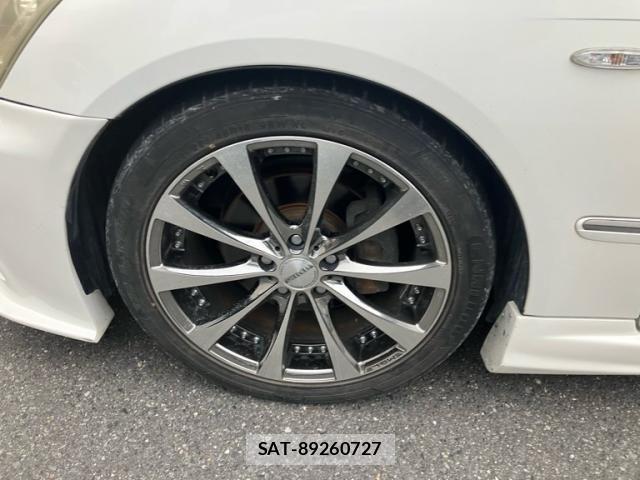 Toyota CROWN SEDAN 2007-10 7216561-9