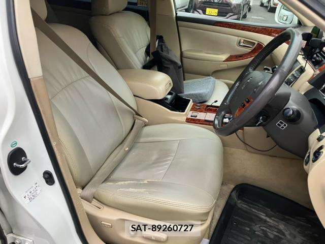 Toyota CROWN SEDAN 2007-10 7216561-15