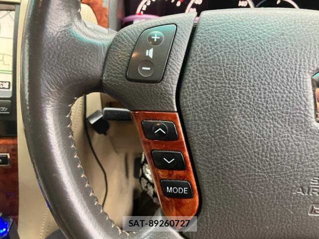 Toyota CROWN SEDAN 2007-10 7216561-19