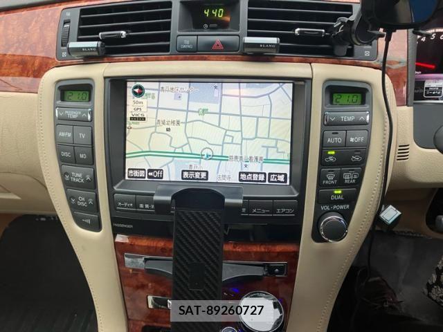 Toyota CROWN SEDAN 2007-10 7216561-22