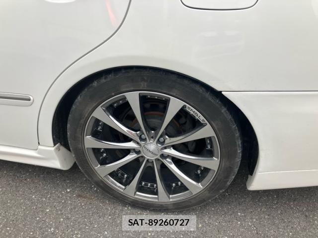 Toyota CROWN SEDAN 2007-10 7216561-8
