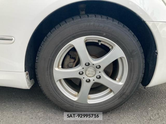 Toyota CROWN SEDAN 2005-03 7216560-9