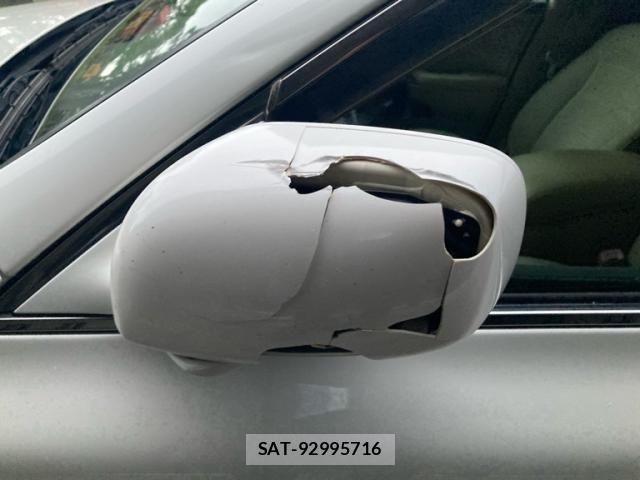 Toyota CROWN SEDAN 2005-03 7216560-28
