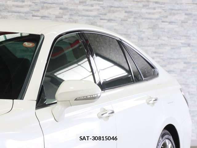 Toyota CROWN SEDAN 2018-09 7216593-18