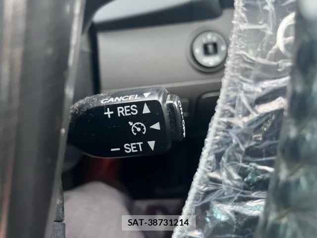 Toyota CROWN SEDAN 2009-06 7216568-19