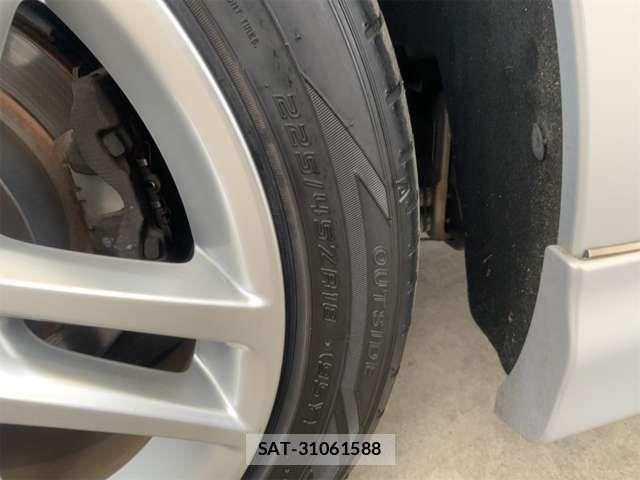 Toyota CROWN SEDAN 2012-06 7216580-17