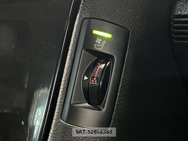 Toyota CROWN SEDAN 2012-03 7216576-9