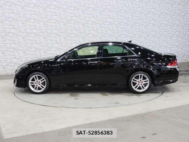 Toyota CROWN SEDAN 2012-03 7216576-12