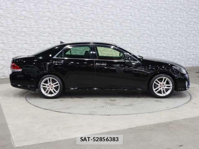 Toyota CROWN SEDAN 2012-03 7216576-13
