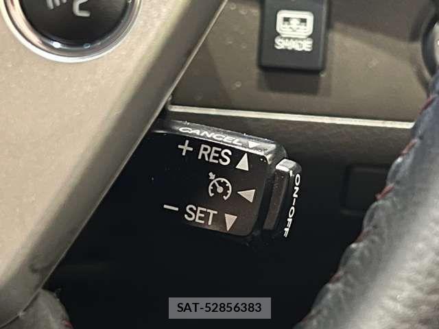 Toyota CROWN SEDAN 2012-03 7216576-7