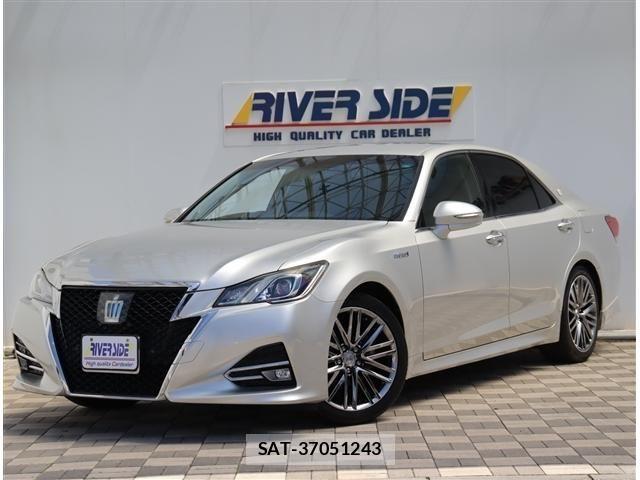 Toyota CROWN SEDAN 2015-11 7216585-0