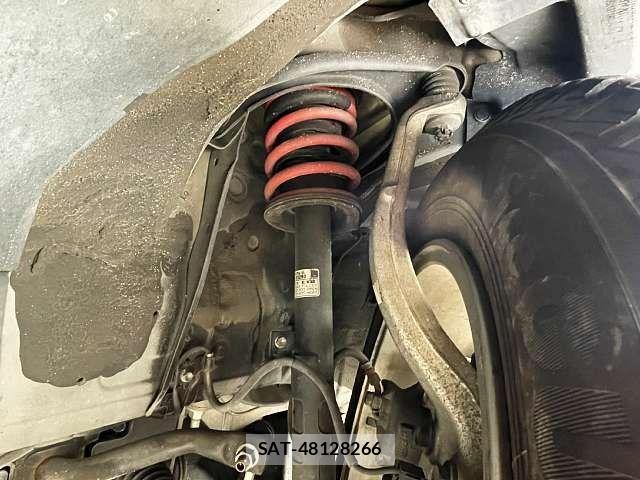 Toyota CROWN SEDAN 2004-07 7216556-8