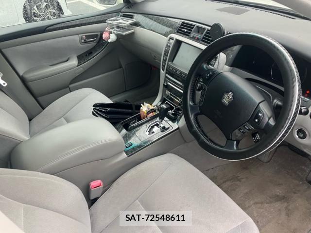 Toyota CROWN SEDAN 2008-02 7216566-14