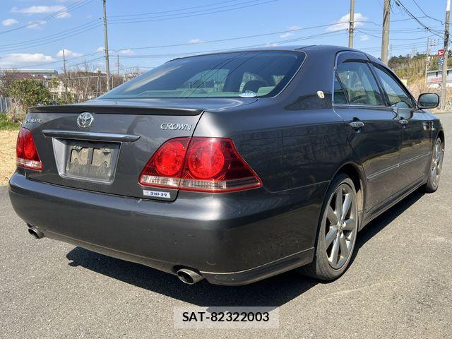 Toyota CROWN SEDAN 2006-12 7216558-2