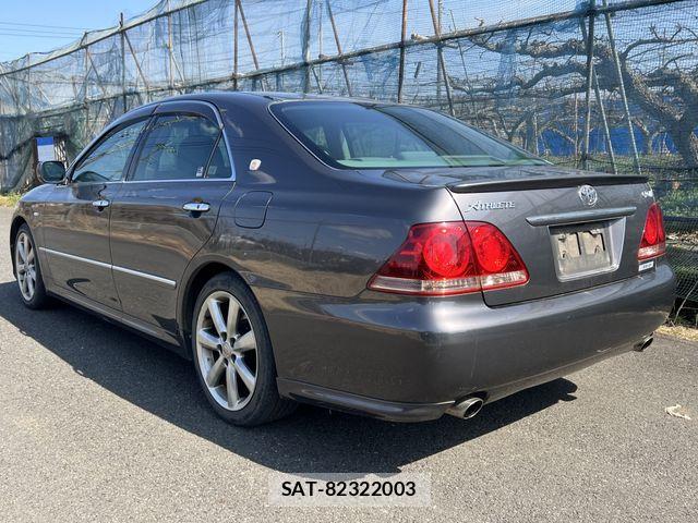 Toyota CROWN SEDAN 2006-12 7216558-3