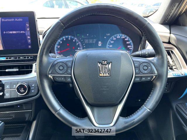 Toyota CROWN SEDAN 2021-01 7216594-12