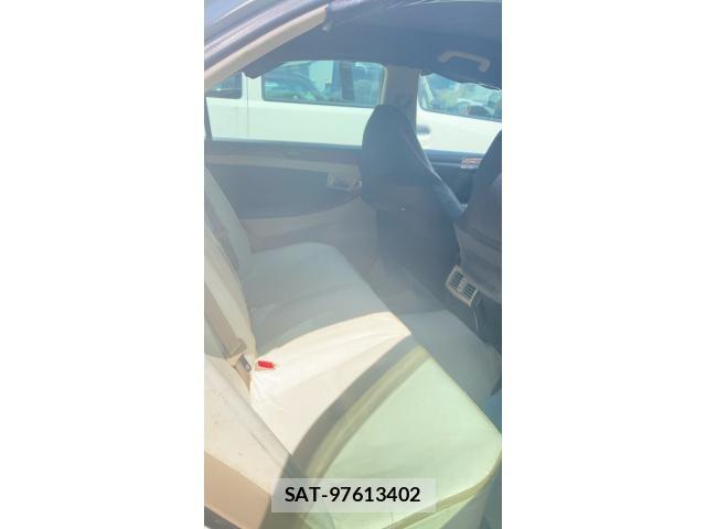 Toyota CROWN SEDAN 2004-03 7216555-8