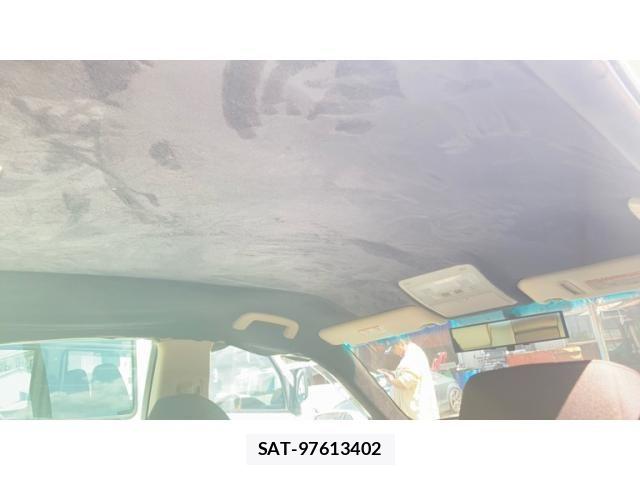 Toyota CROWN SEDAN 2004-03 7216555-9