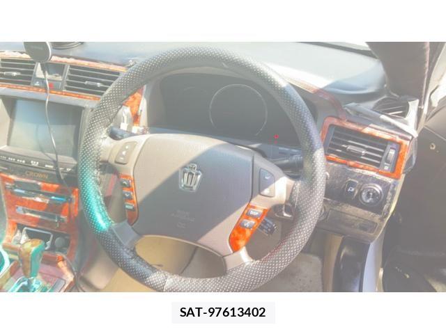 Toyota CROWN SEDAN 2004-03 7216555-10