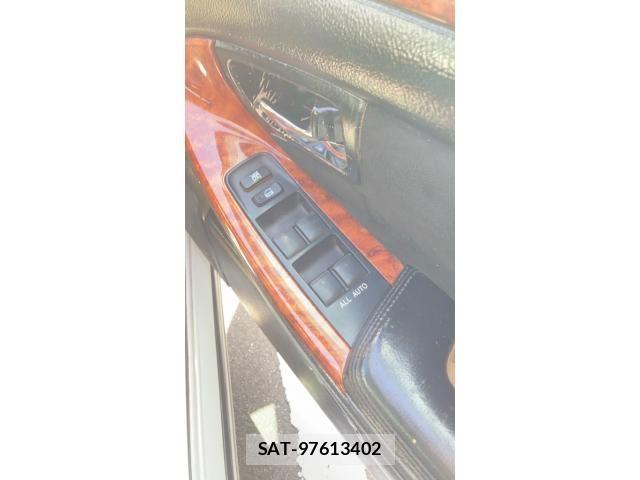 Toyota CROWN SEDAN 2004-03 7216555-13
