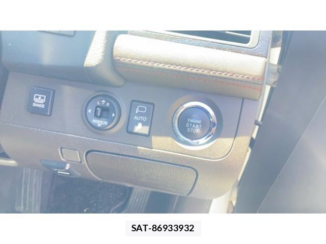 Toyota CROWN SEDAN 2011-11 7216575-12