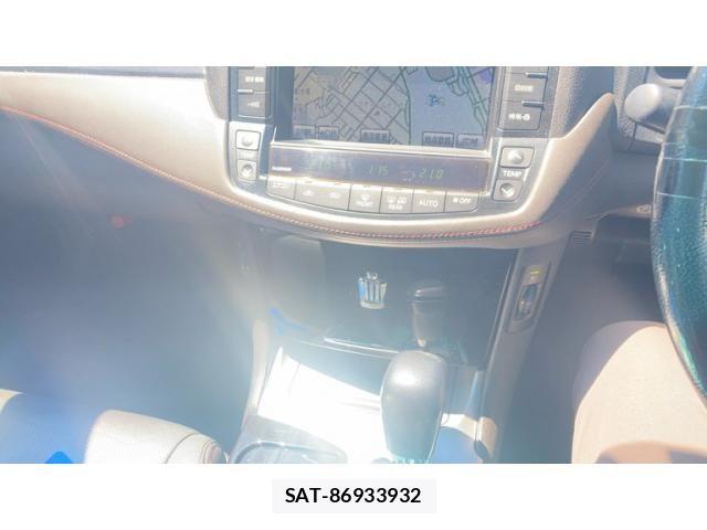Toyota CROWN SEDAN 2011-11 7216575-16