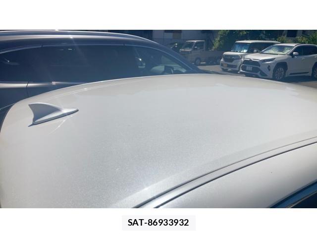 Toyota CROWN SEDAN 2011-11 7216575-5