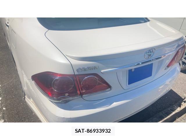 Toyota CROWN SEDAN 2011-11 7216575-6