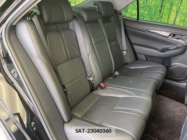Toyota CROWN SEDAN 2014-07 7216581-9