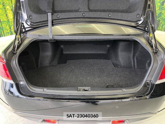 Toyota CROWN SEDAN 2014-07 7216581-10