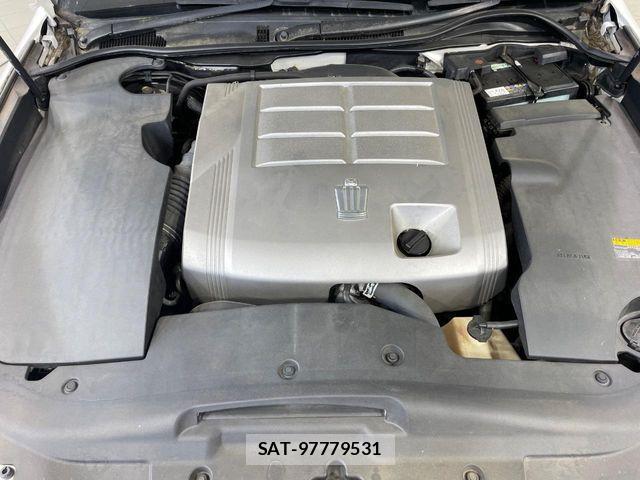 Toyota CROWN SEDAN 2009-11 7216574-17