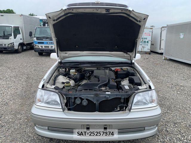 Toyota CROWN SEDAN 2001-03 7250265-25