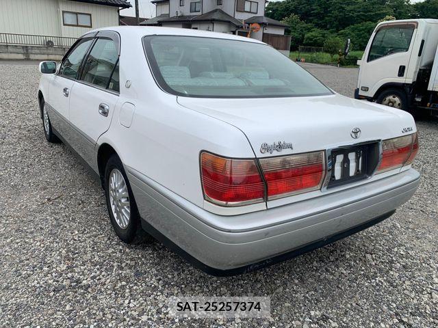Toyota CROWN SEDAN 2001-03 7250265-3