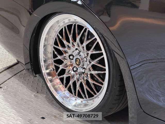 Toyota CROWN SEDAN 2013-09 7250258-18