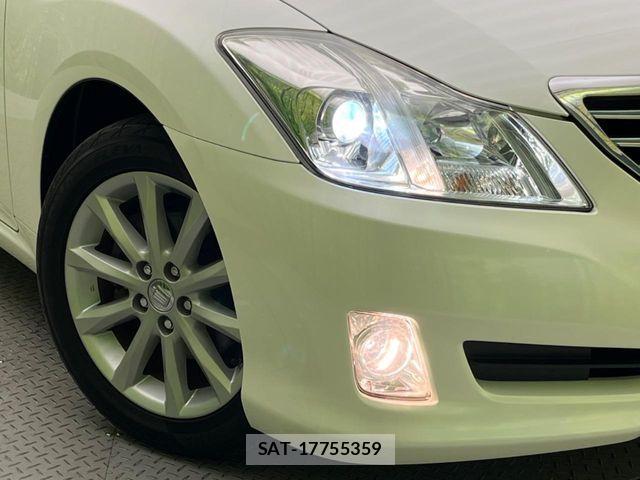 Toyota CROWN SEDAN 2009-07 7250263-11