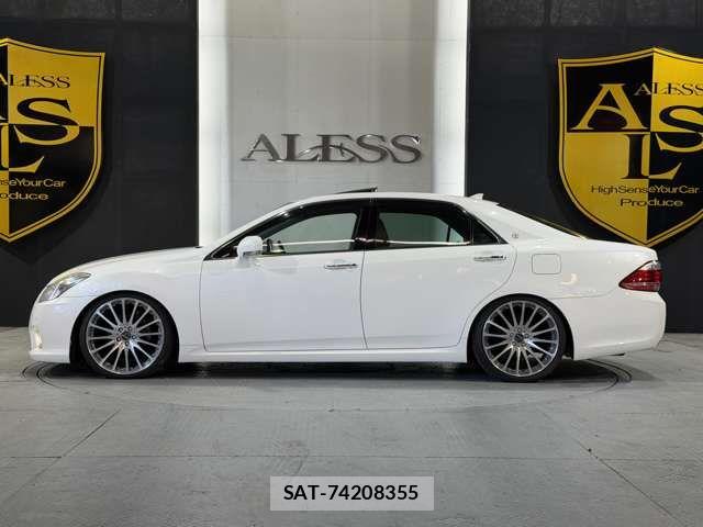 Toyota CROWN SEDAN 2010-06 7250260-9