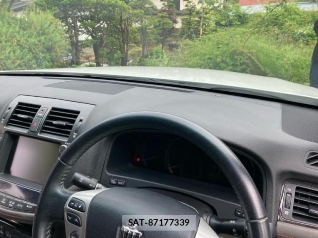 Toyota CROWN SEDAN 2010-06 7250261-11
