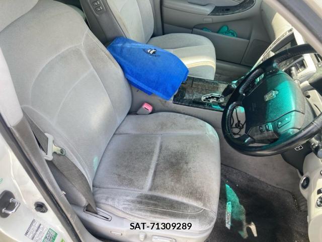 Toyota CROWN SEDAN 2006-09 7250269-9