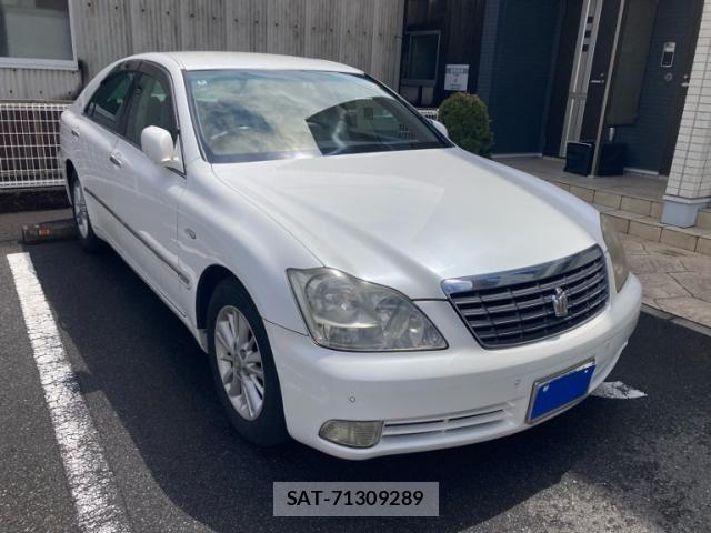 Toyota CROWN SEDAN 2006-09 7250269-1