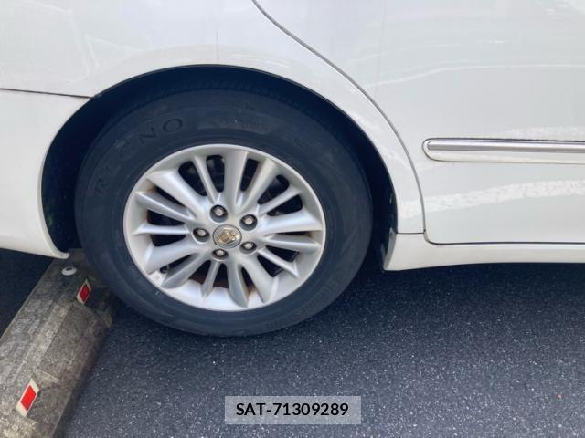Toyota CROWN SEDAN 2006-09 7250269-5