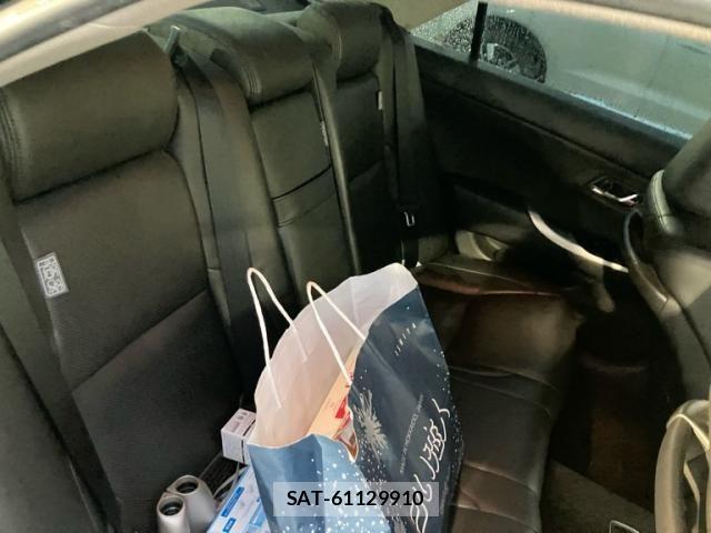Toyota CROWN SEDAN 2010-11 7271737-12
