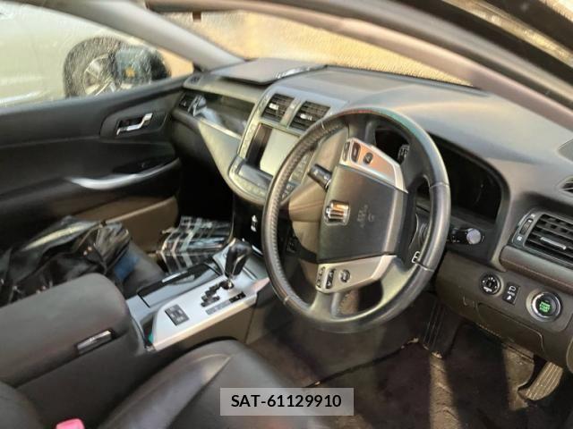 Toyota CROWN SEDAN 2010-11 7271737-14