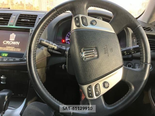 Toyota CROWN SEDAN 2010-11 7271737-18