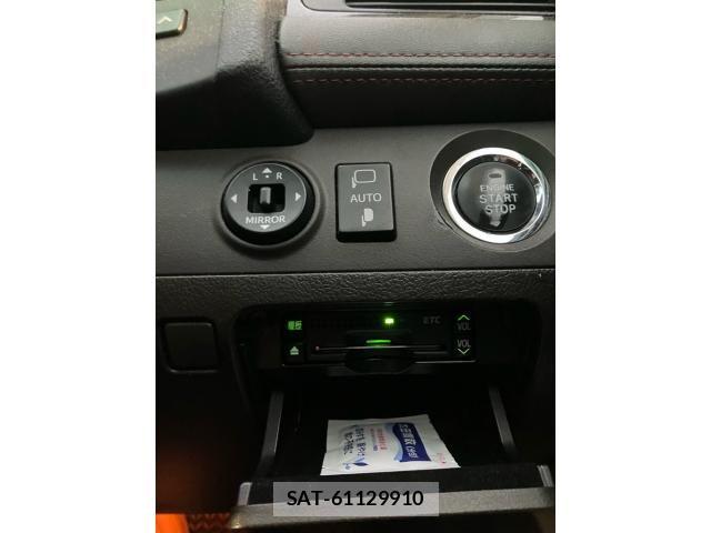 Toyota CROWN SEDAN 2010-11 7271737-19