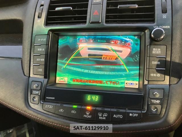Toyota CROWN SEDAN 2010-11 7271737-23