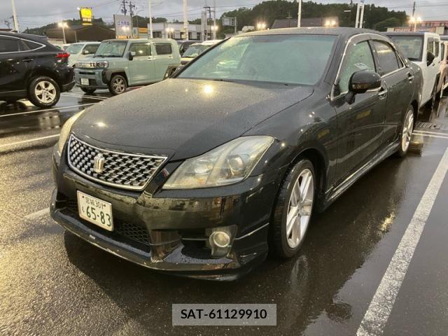 Toyota CROWN SEDAN 2010-11 7271737-2