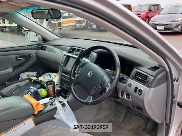 Toyota CROWN SEDAN 2004-10 7271742-12
