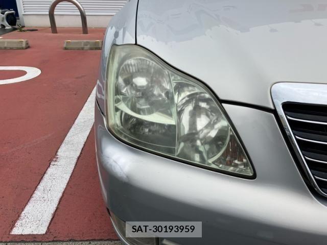 Toyota CROWN SEDAN 2004-10 7271742-3