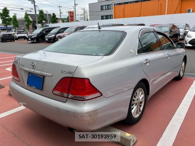 Toyota CROWN SEDAN 2004-10 7271742-4
