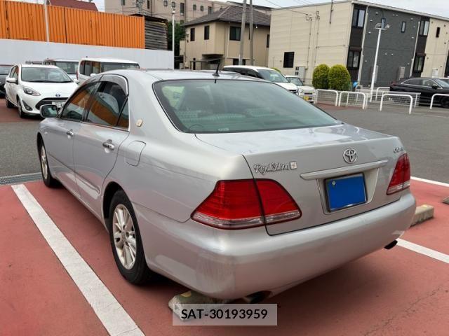 Toyota CROWN SEDAN 2004-10 7271742-5